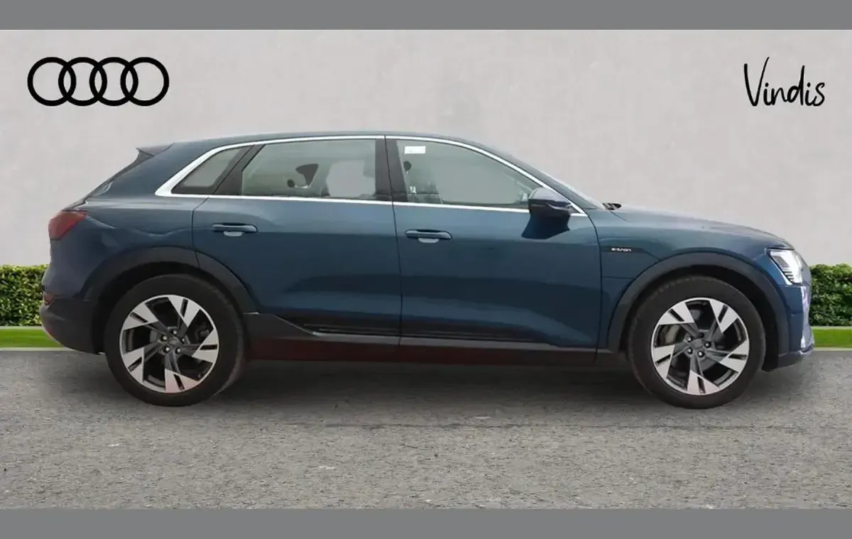 Used Audi e-tron Advanced 300 kW (408 HP) 2019 Blue SUV