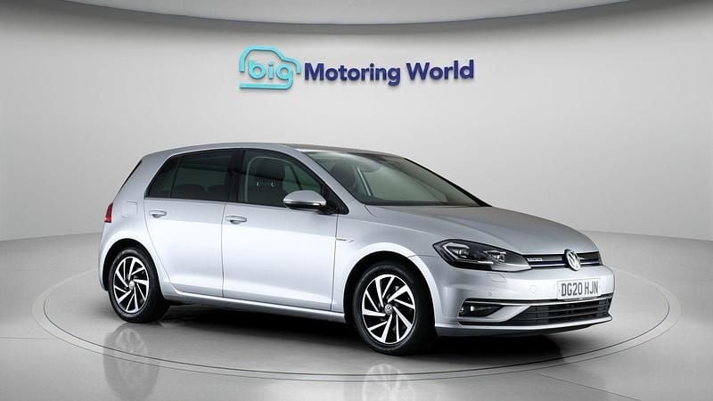 Used 2020 VW Golf VIII Edition Hatchback | £15,200 (Fair price) - Image 1/4