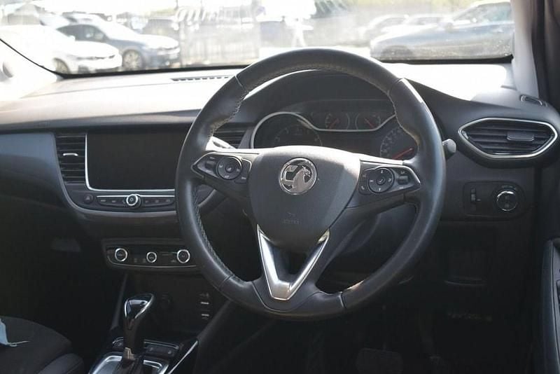 Used Vauxhall Crossland Ultimate 130 HP (95 kW) 2022 Grey SUV