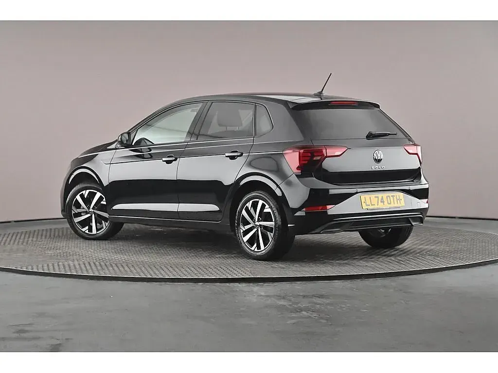 Used VW Polo 95 HP (69 kW) 2024 Hatchback