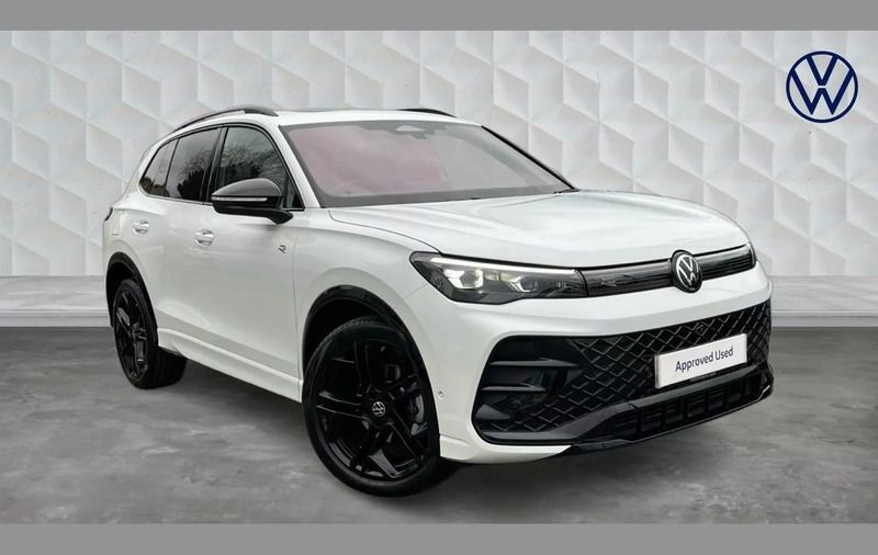 White Used 2025 VW Tiguan R-line SUV | £42,530 - Image 1/4