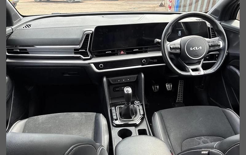 Used Kia Sportage GT-Line 147 HP (108 kW) 2024 Black SUV