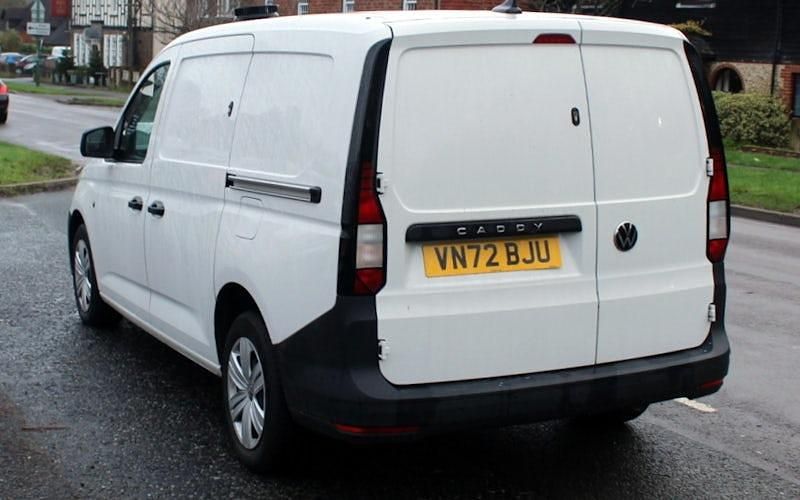 Used VW Caddy Maxi 102 HP (75 kW) 2023 MPV