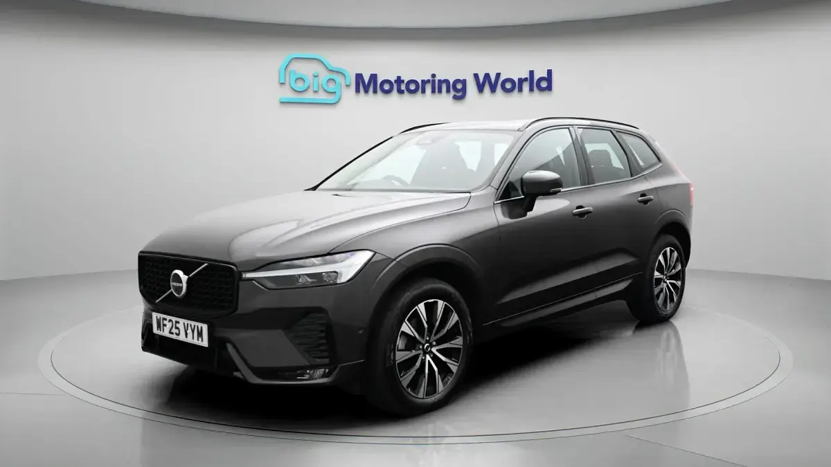 Used Volvo XC60 Plus 250 HP (183 kW) 2025 Grey SUV