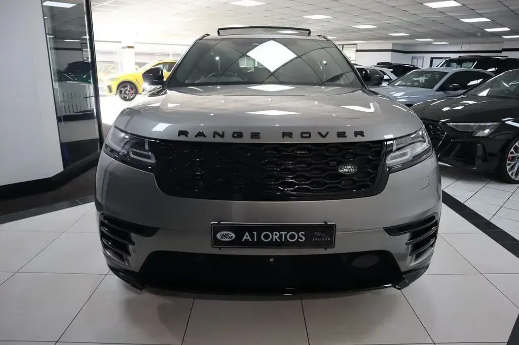 Used Land Rover Range Rover Velar SE Dynamic 300 HP (220 kW) 2022 Silver SUV