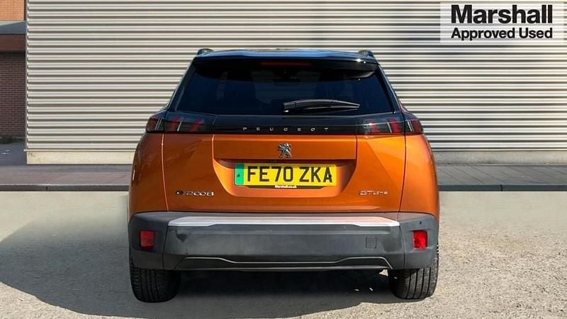 Used Peugeot e-2008 GT-line 100 kW (136 HP) 2020 Orange SUV