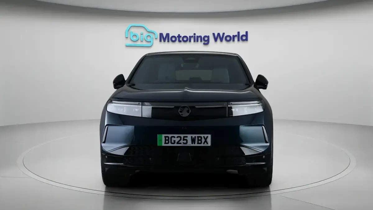Used Vauxhall Grandland Ultimate 154 kW (210 HP) 2025 SUV