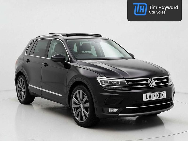 Used VW Tiguan SEL 180 HP (132 kW) 2017 Black SUV