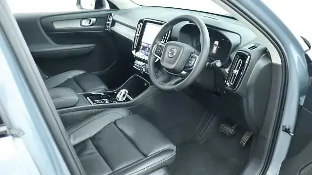 Used Volvo XC40 Plus 163 HP (119 kW) 2023 SUV