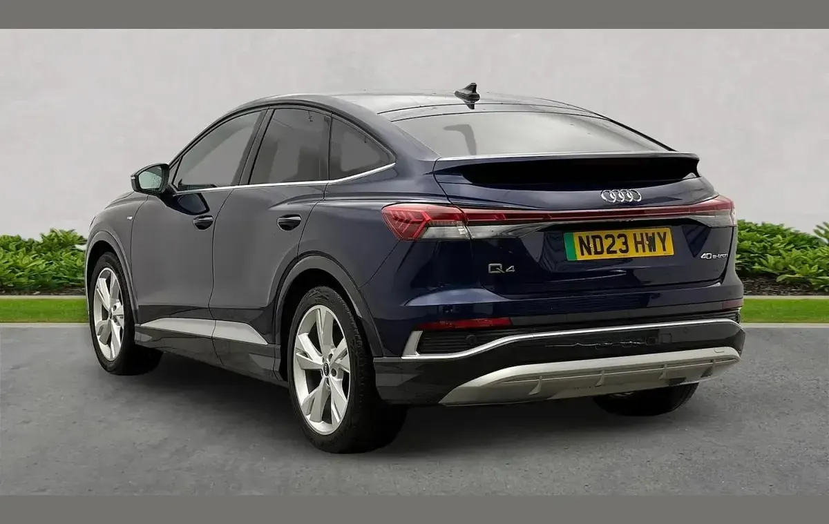Used Audi Q4 e-tron S-Line 150 kW (204 HP) 2023 Blue SUV