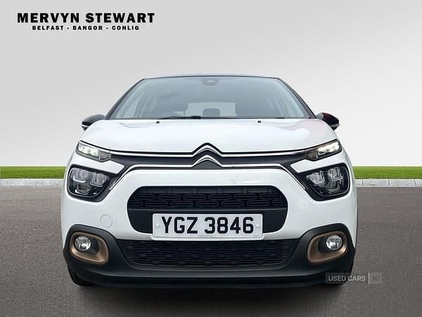 Używany Citroën C3 PureTech 2023 Biały Hatchback
