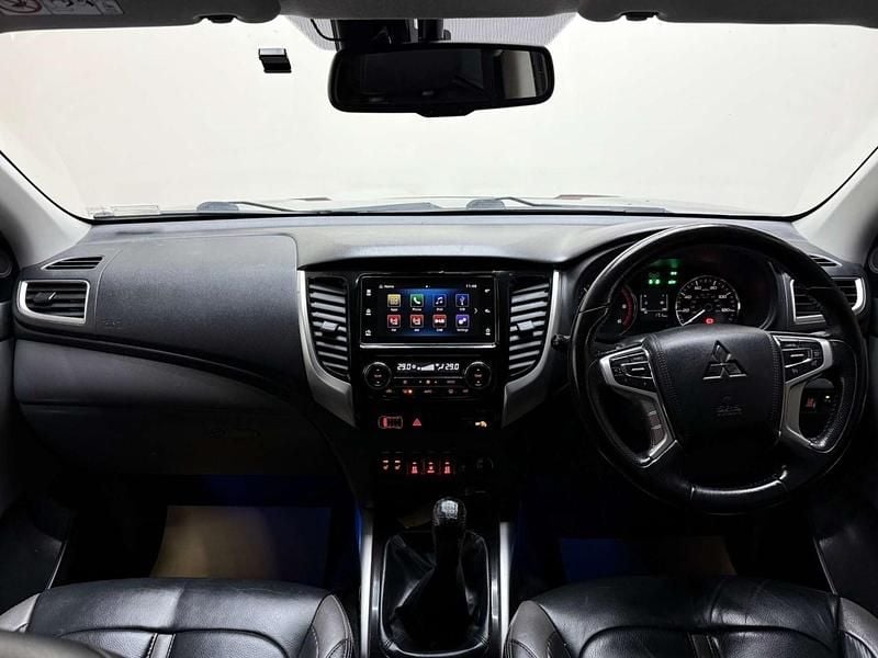 Used Mitsubishi L200 181 HP (133 kW) 2019 Grey Pickup