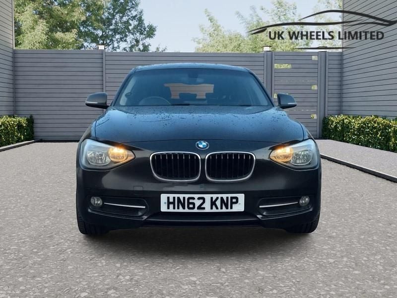 Used BMW 116 Sport Line 2012 Black Hatchback