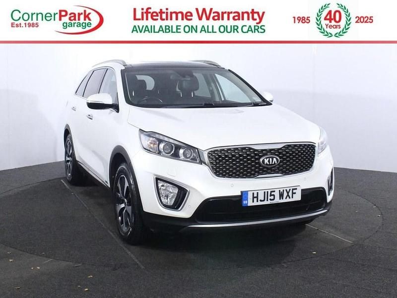 White Used 2015 Kia Sorento SUV | £15,999 (Expensive) - Image 1/4