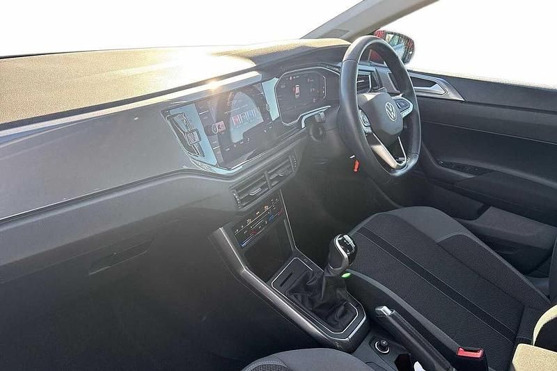 Used VW Polo Style 95 HP (69 kW) 2023 Red Hatchback