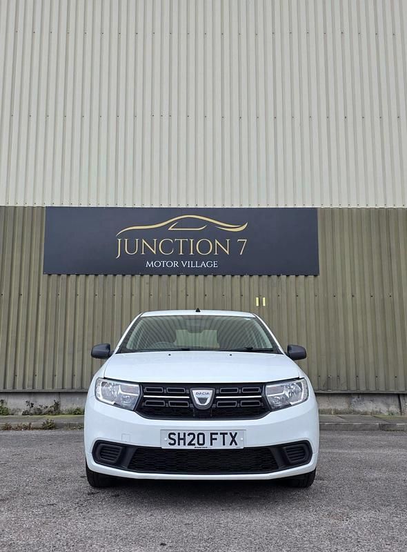 Used Dacia Sandero Essentiel 2020 White Hatchback