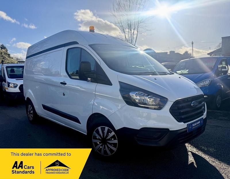 Used Ford Transit Custom 130 HP (95 kW) 2019 White Van