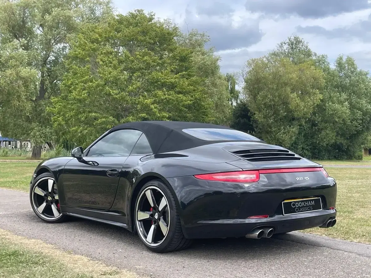 Used Porsche 911 Carrera 4S Cabriolet 400 HP (294 kW) 2014 Black Cabriolet