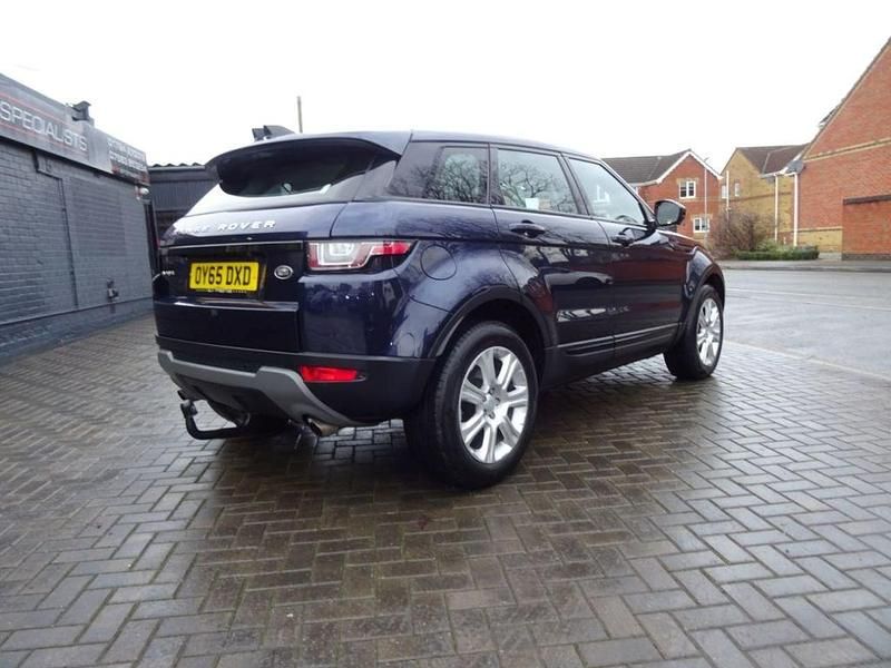 Used Land Rover Range Rover evoque SE 2015 Blue Estate