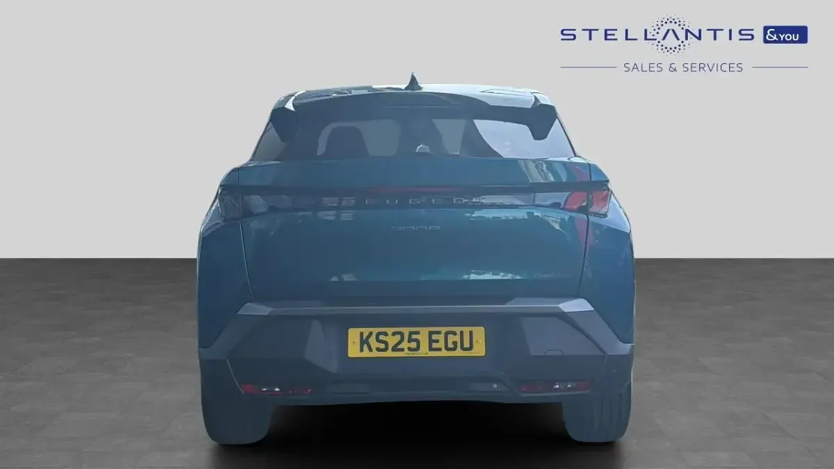 Used Peugeot 3008 GT 134 HP (98 kW) 2025 Blue SUV