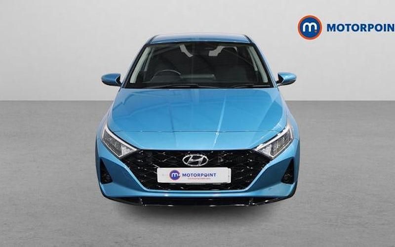 Used Hyundai i20 Premium 101 HP (74 kW) 2023 Hatchback