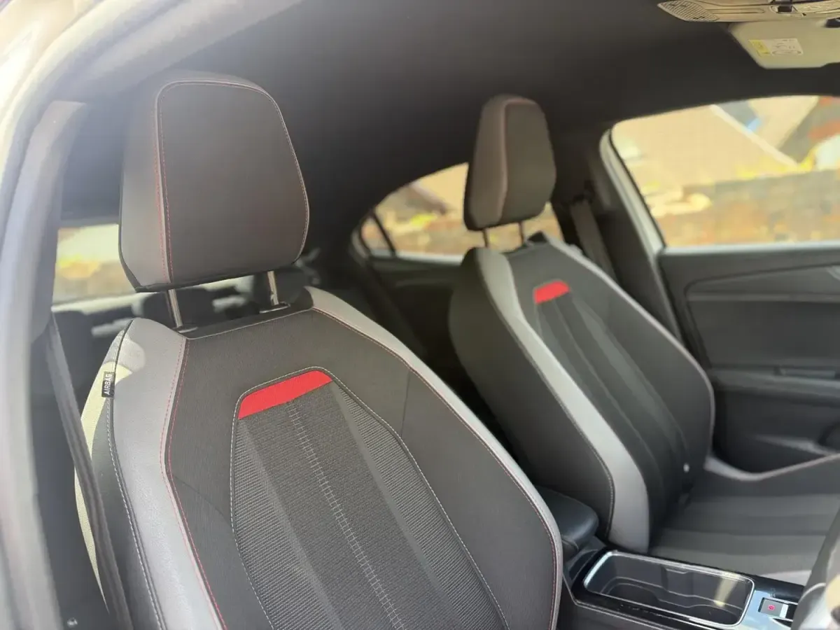 Used Vauxhall Mokka SRi 2022 White SUV