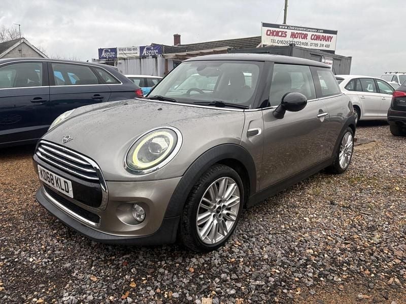Usado Mini Cooper Hatch 2018 Prateado Citadino