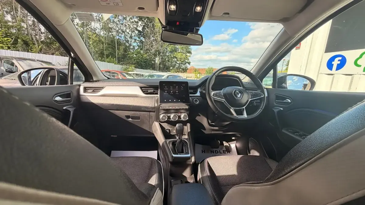 Used Renault Captur Techno 2023 Black SUV