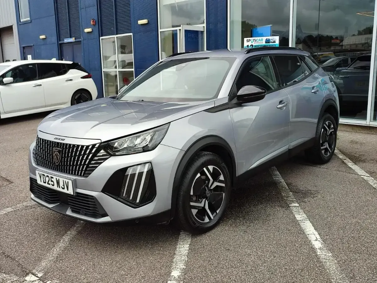 Used Peugeot 2008 Allure 129 HP (94 kW) 2025 Grey SUV