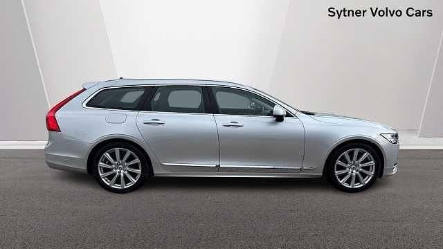Usado Volvo V90 Inscription 232 HP (170 kW) 2020 Prateado Carrinha