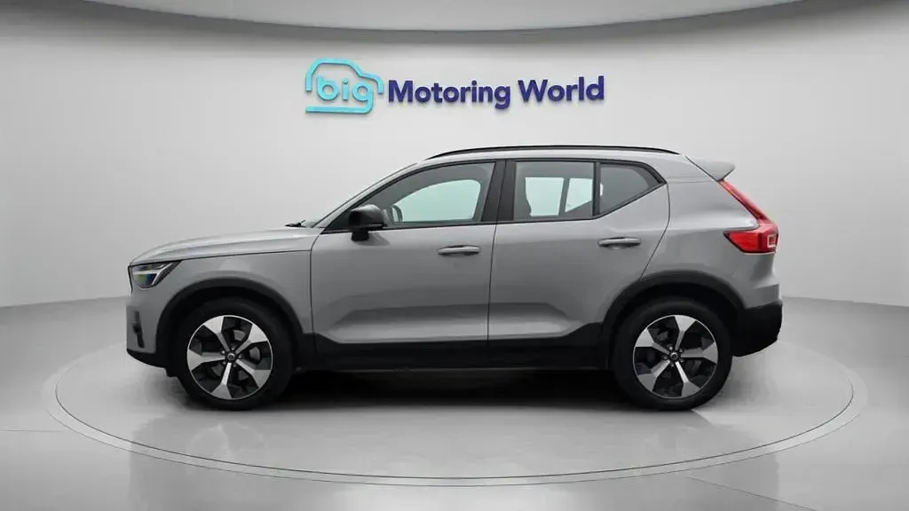 Used Volvo XC40 Plus 163 HP (119 kW) 2024 Grey SUV