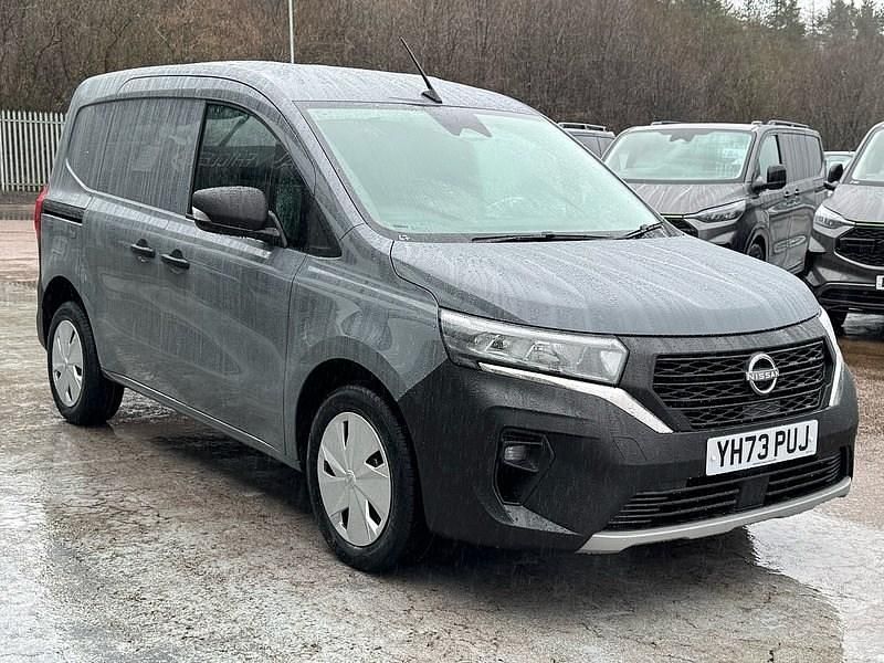 Used Nissan Townstar Acenta 130 HP (95 kW) 2023 Grey