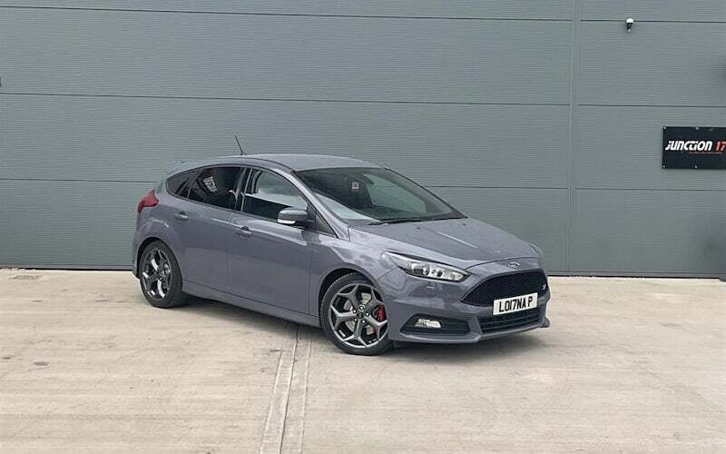 Used 2017 Ford Focus ST Hatchback | £14,475 (Fair price) - Image 1/4