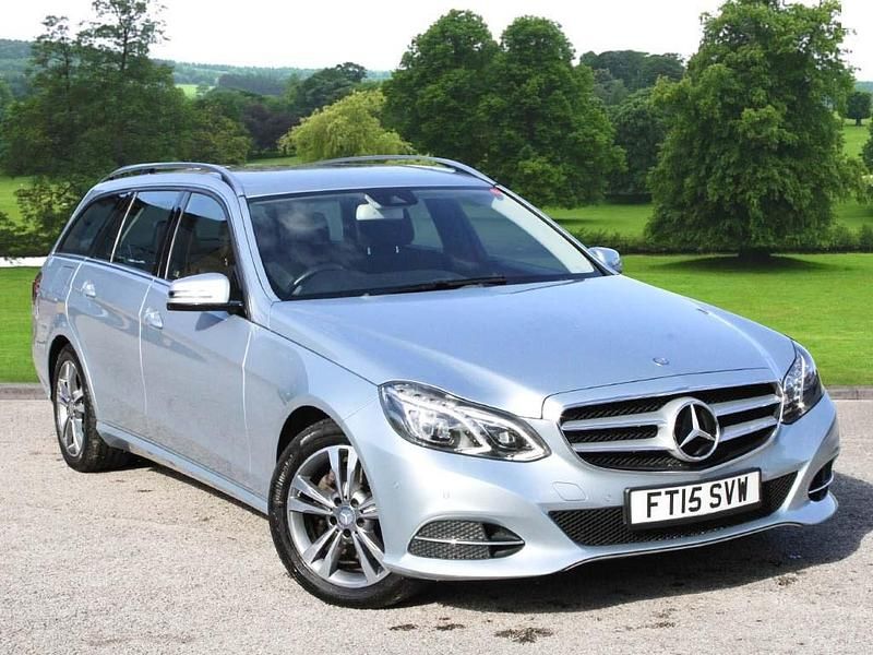 Silver Used 2015 Mercedes E300 SE Estate | £11,400 (A bit pricey) - Image 1/4