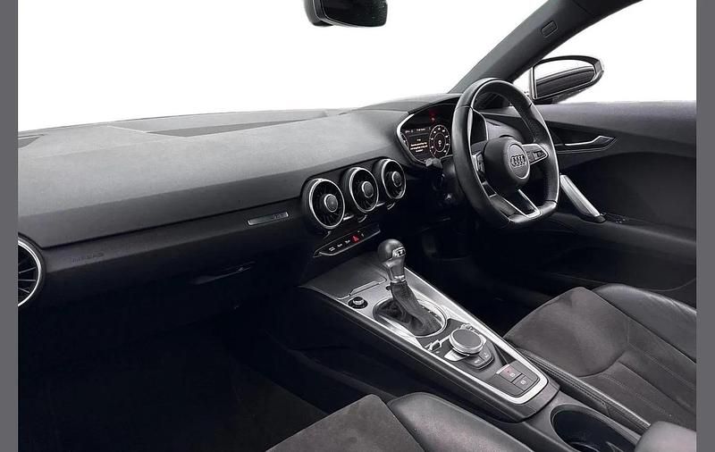 Used Audi TT Sport 194 HP (142 kW) 2021 White Coupe