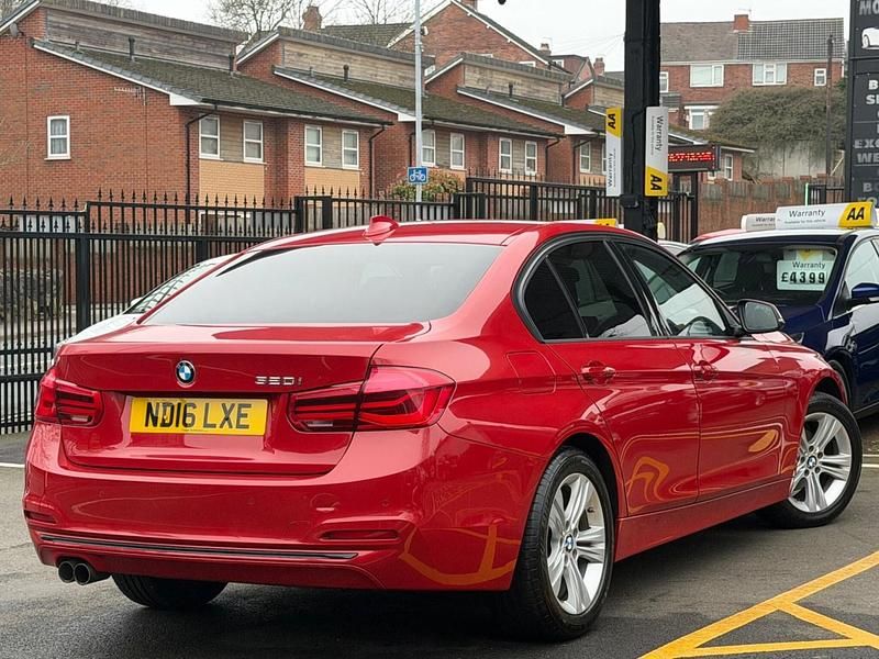 Used BMW 320 Sport Line 2016 Red Sedan