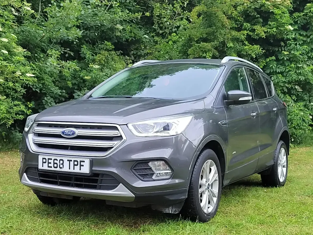 Used Ford Kuga Titanium 173 HP (127 kW) 2018 Grey SUV