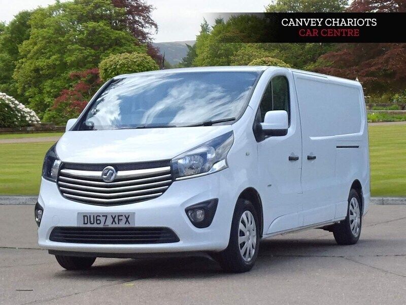 White Used 2018 Vauxhall Vivaro Sportive Van | £11,000 (Fair price) - Image 1/4