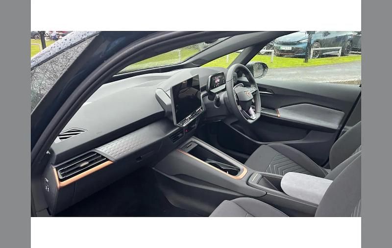 New Cupra Born e-Boost 166 kW (226 HP) 2025 Other Hatchback