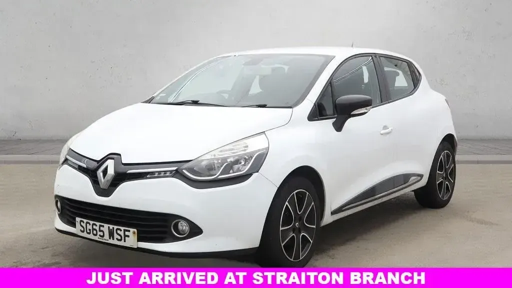 Used Renault Clio Dynamique 75 HP (55 kW) 2015 Hatchback