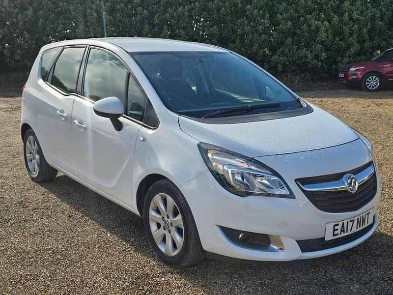Used Vauxhall Meriva 2017 White MPV