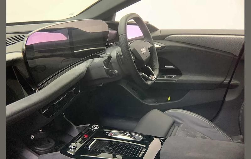 Used Audi e-tron Performance 269 kW (367 HP) 2025 Black SUV