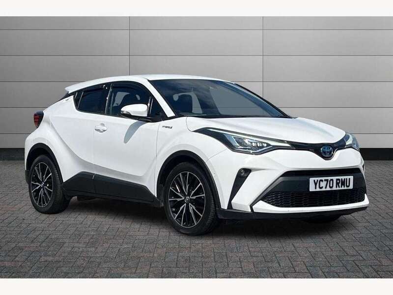 Pure white Used 2020 Toyota C-HR SUV | £17,250 (Fair price) - Image 1/4