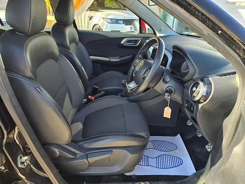 Used MG MG3 Exclusive 106 HP (77 kW) 2019 Black Hatchback