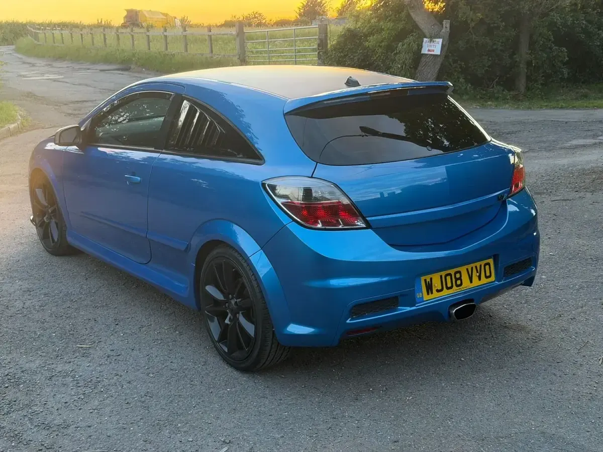 Used Vauxhall Astra 2008 Blue Hatchback