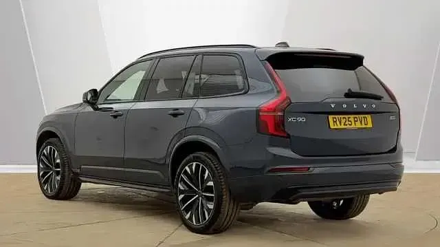 Used Volvo XC90 Ultra 455 HP (334 kW) 2025 Blue SUV