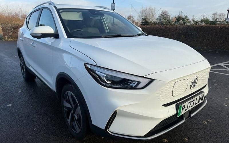 Used MG ZS Trophy 114 kW (156 HP) 2023 White Hatchback
