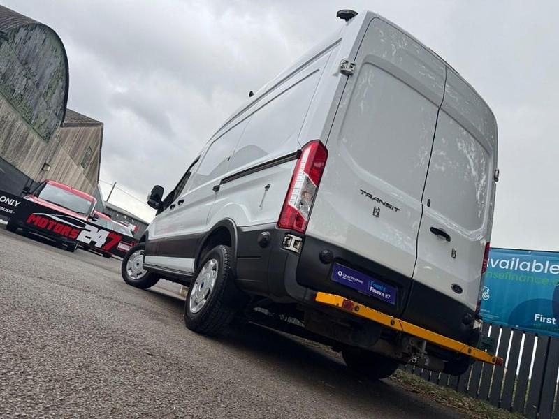 Used Ford Transit 130 HP (95 kW) 2018 White Van