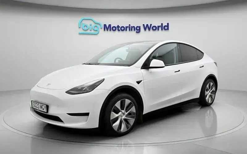 Used Tesla Model Y RWD 254 kW (346 HP) 2023 White SUV
