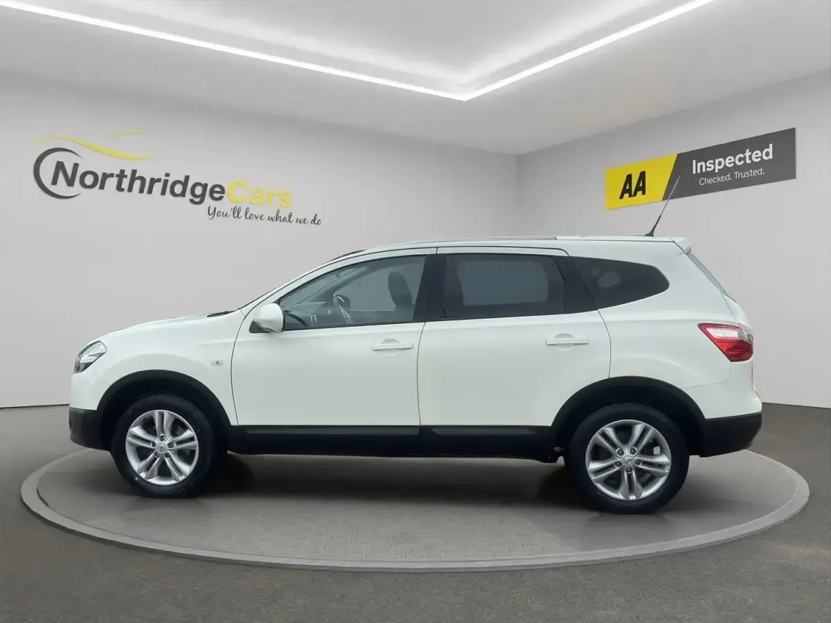 Used Nissan Qashqai +2 Acenta 117 HP (86 kW) 2013 White SUV